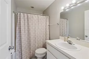 303 Azincourt Ln, Kissimmee, FL 34759 - Photo 14