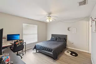 303 Azincourt Ln, Kissimmee, FL 34759 - Photo 10