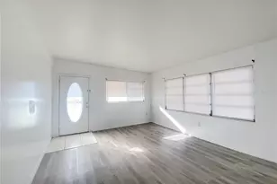 390 16th St NE, Winter Haven, FL 33881 - Photo 10