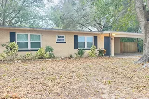 14 Lamplight Ln, Winter Haven, FL 33884 - Photo 2