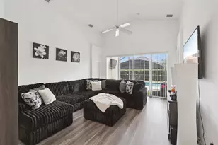 1058 Tuscan Hills Blvd, Davenport, FL 33897 - Photo 4