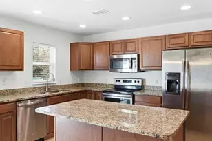 3740 Woodbury Hill Loop, Lakeland, FL 33810 - Photo 6