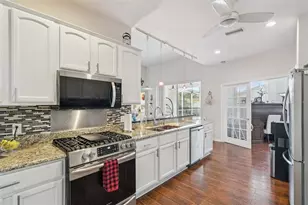 446 Terranova St, Winter Haven, FL 33884 - Photo 12