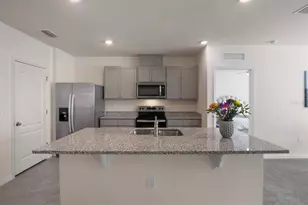 2006 Doe Run Dr, Davenport, FL 33837 - Photo 12