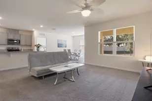 2006 Doe Run Dr, Davenport, FL 33837 - Photo 8