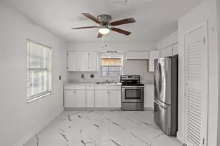 114 Palencia Rd, Auburndale, FL 33823 - Photo 10