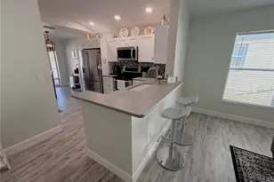 1332 Dew Bloom Rd, Valrico, FL 33594 - Photo 4