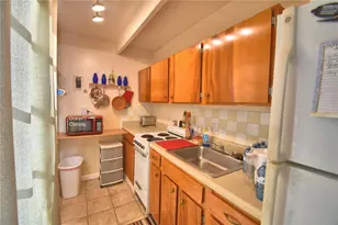 2319 Club Cir, Lake Wales, FL 33854 - Photo 8