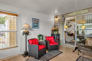 5109 Club Cir, Lakeshore, FL 33854 - Photo 4