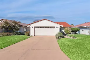 688 Augusta Rd, Winter Haven, FL 33884 - Photo 2