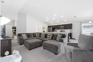 7227 Victoria Rd, Lakeland, FL 33809 - Photo 4