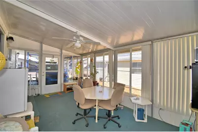 4239 Cedarwood Street, Winter Haven, FL 33880 - Photo 4