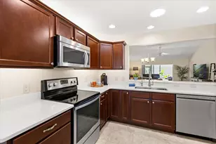 2004 Flowersville Pl, The Villages, FL 32163 - Photo 10