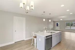 6823 Dickinson Dr, Sebring, FL 33872 - Photo 10