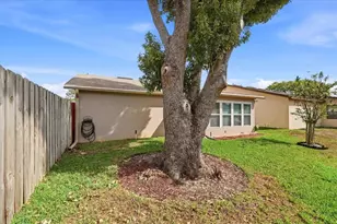 4454 Glenns Landing, Winter Haven, FL 33884 - Photo 8