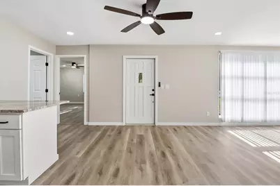 1304 NE 5th Avenue, Crystal River, FL 34428 - Photo 16