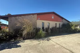 3023 St Paul Dr, Winter Haven, FL 33880 - Photo 1