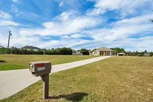 12647 Sweet Hill Rd, Polk City, FL 33868 - Photo 10