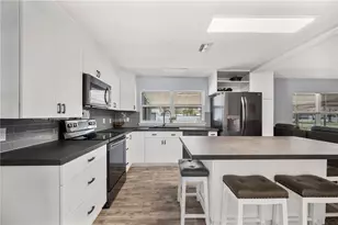 1804 W Daughtery Rd, Lakeland, FL 33810 - Photo 12