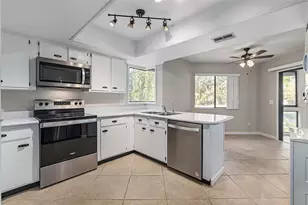 22 Pinehurst Pl, Palm Coast, FL 32137 - Photo 14