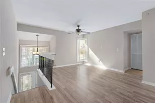 22 Pinehurst Pl, Palm Coast, FL 32137 - Photo 10