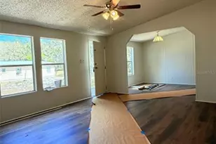 1910 40th St NW, Winter Haven, FL 33881 - Photo 2