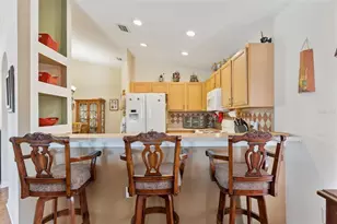 304 Lake Suzanne Dr, Lake Wales, FL 33859 - Photo 8