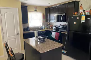 1919 Amber Sweet Cir, Dundee, FL 33838 - Photo 10