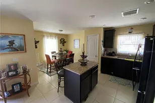 1919 Amber Sweet Cir, Dundee, FL 33838 - Photo 8