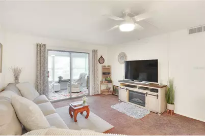 333 Lake Howard Drive NW #113D, Winter Haven, FL 33880 - Photo 4