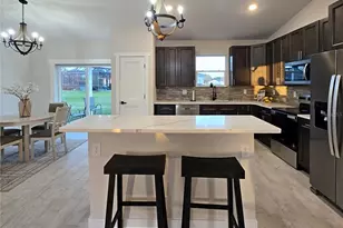 6836 Heavitree Dr, Sebring, FL 33876 - Photo 10