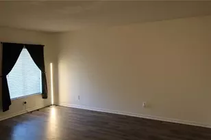 2025 San Marcos Dr SE, Winter Haven, FL 33880 - Photo 2