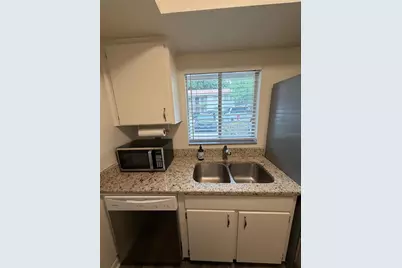 2025 San Marcos Drive SE #27, Winter Haven, FL 33880 - Photo 8
