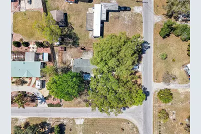 322 Clearwater Lake Drive, Polk City, FL 33868 - Photo 2