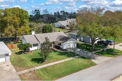 334 Palmview Circle N, Auburndale, FL 33823 - Photo 2