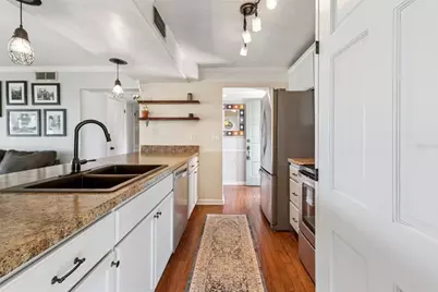 210 La Casa #210, Lake Wales, FL 33898 - Photo 6