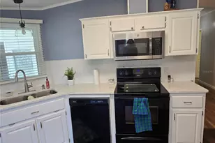 198 Dartmouth Dr, Haines City, FL 33844 - Photo 10