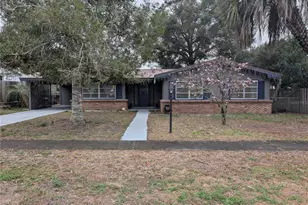 2256 W Greenway Pl, Citrus Springs, FL 34434 - Photo 1