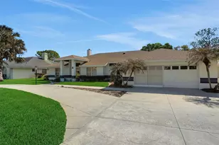 2984 Plantation Rd, Winter Haven, FL 33884 - Photo 2