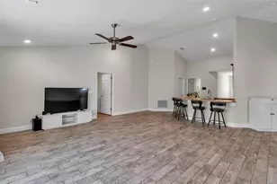310 Athabasca Pl, Poinciana, FL 34759 - Photo 6