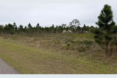 224 Poinciana Drive, Indian Lake Estates, FL 33855 - Photo 2