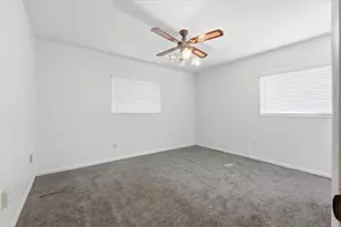 4429 Pinebrooke Pl, Dover, FL 33527 - Photo 26