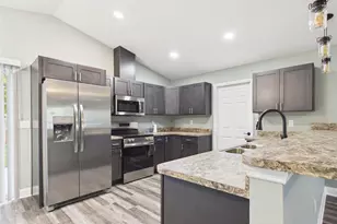 723 Adams St, Lakeland, FL 33815 - Photo 6