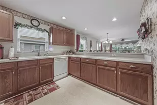 4201 Berwick Dr, Lake Wales, FL 33859 - Photo 12