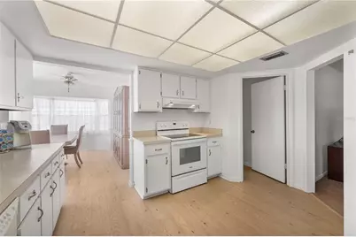 329 Okaloosa Drive, Winter Haven, FL 33884 - Photo 10