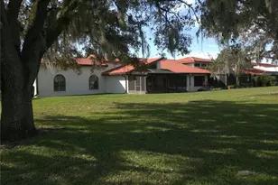 2725 Clubhouse Dr, Lake Wales, FL 33898 - Photo 10