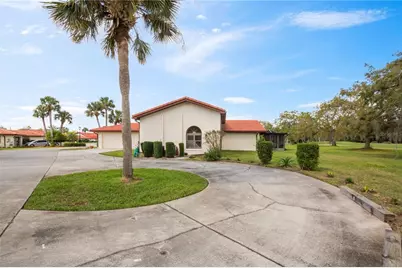 2725 Clubhouse Drive, Lake Wales, FL 33898 - Photo 8