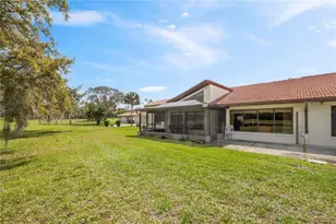 2725 Clubhouse Dr, Lake Wales, FL 33898 - Photo 16
