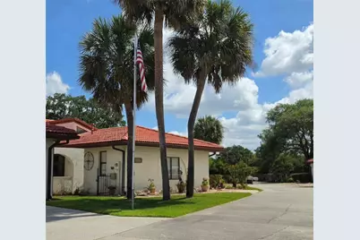2725 Clubhouse Drive, Lake Wales, FL 33898 - Photo 2