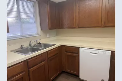 607 Country Lane NE #607, Winter Haven, FL 33881 - Photo 6